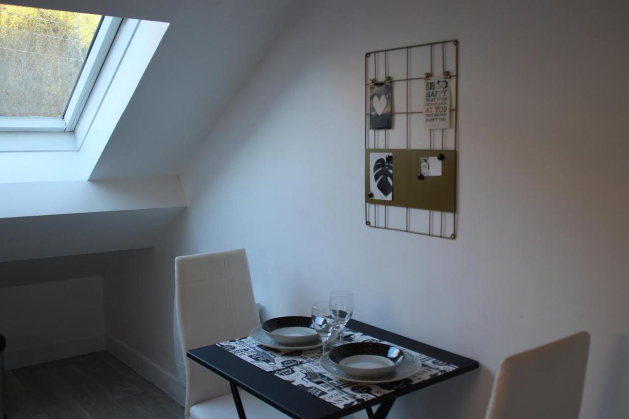 Appartement spacieux dans immeuble atypique classé 4 étoiles à côté des Thermes de Capvern-Les-Bains Extérieur photo