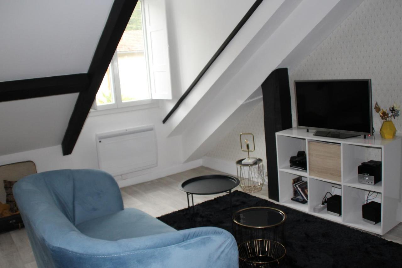 Appartement spacieux dans immeuble atypique classé 4 étoiles à côté des Thermes de Capvern-Les-Bains Extérieur photo